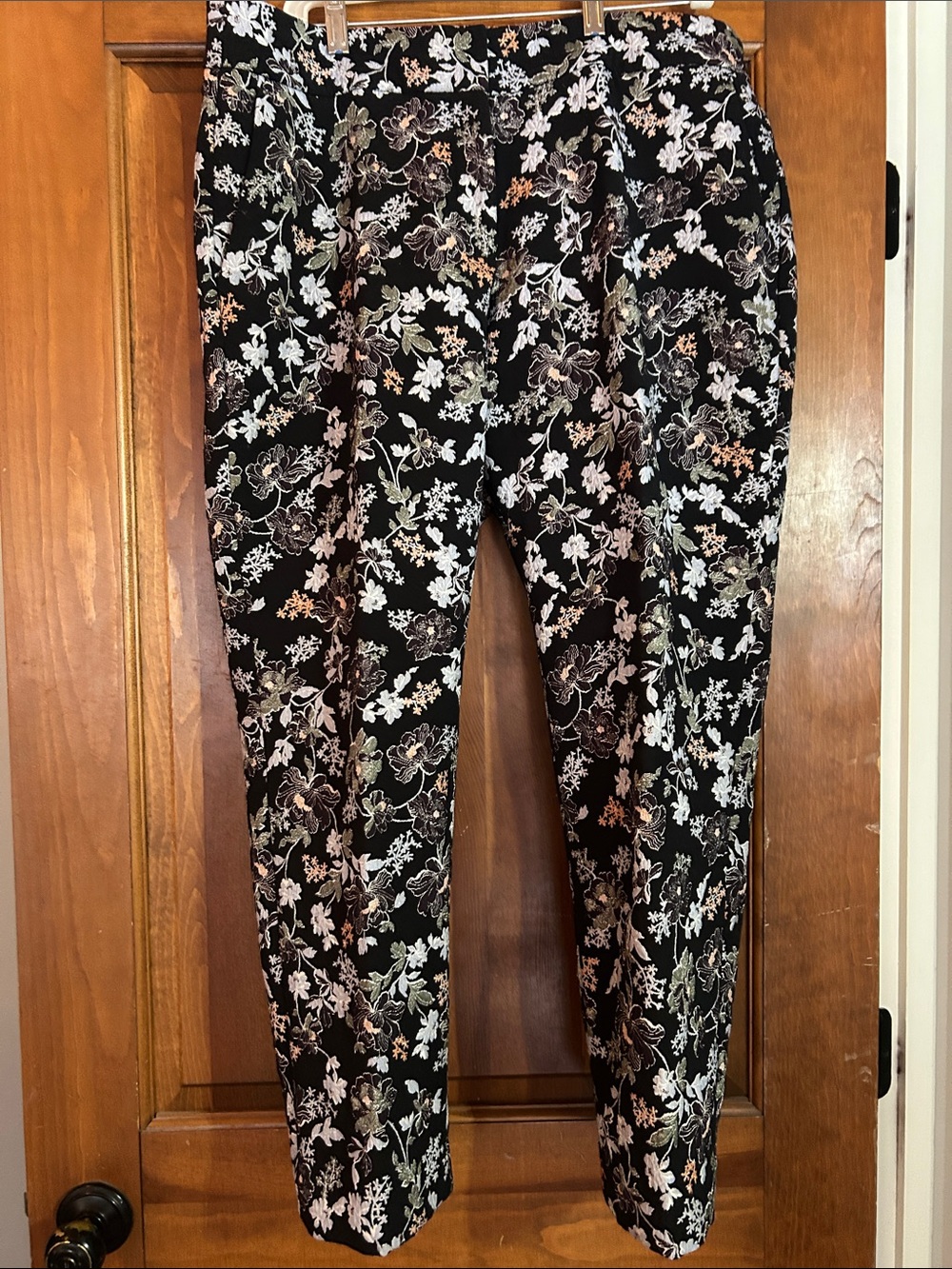 LOFT Black Floral Print women's Dress Pants